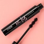 228926_mascara-de-pestanas-cher-xxl-big__imagen-4