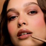245852_delineador-de-labios-cher-18-mocha-mousse-x-4-g_imagen-3
