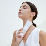 espuma-limpiadora-gel-skin1004-iluminadora-x-125-ml